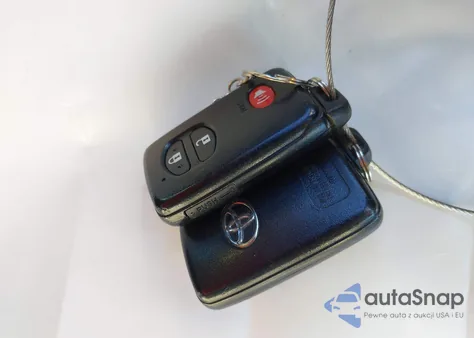 2010 Toyota Rav4 Limited from USA, damaged, VIN 2T3DF4DV0AW039052